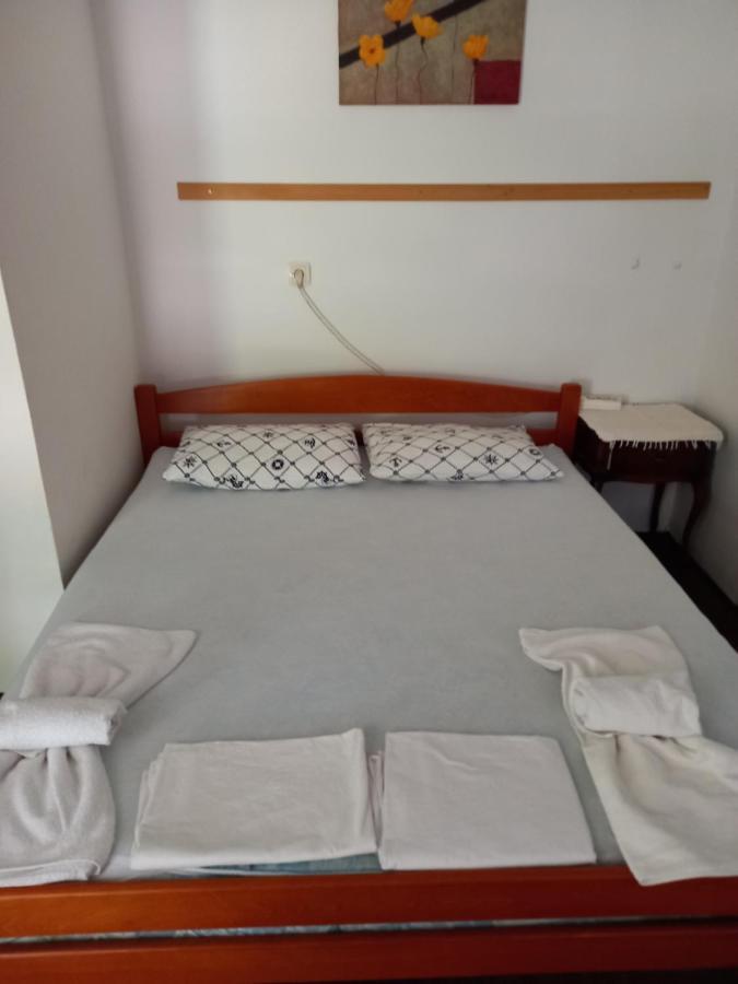 Hotel Sea View Risan Exterior foto